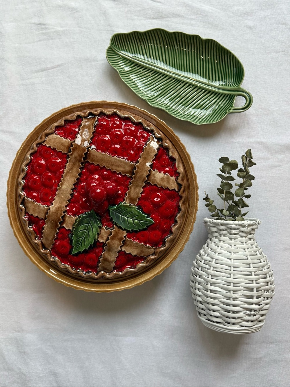 Vintage Sanor Ceramica Cherry Pie Keeper made in Portugal